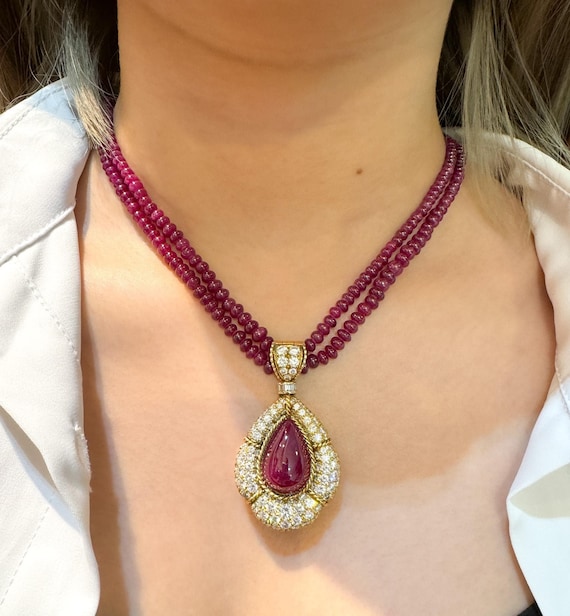 充実の品 and Ruby Cut Cabochon Carat 22.41 Diamond Ruby With Pendant ダイヤモンド