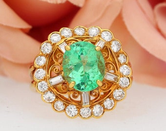Antique Victorian Emerald Ring, Oval Shape Emerald Ring, Vintage Emerald and Gold Ring,
