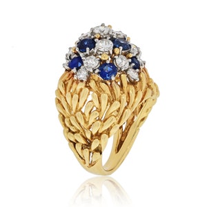 Vintage Round Cut White Diamond and Blue Sapphire Cluster Ring, Natural Diamond / Blue Sapphire Cluster Cocktail Ring, Cocktail Cluster ring