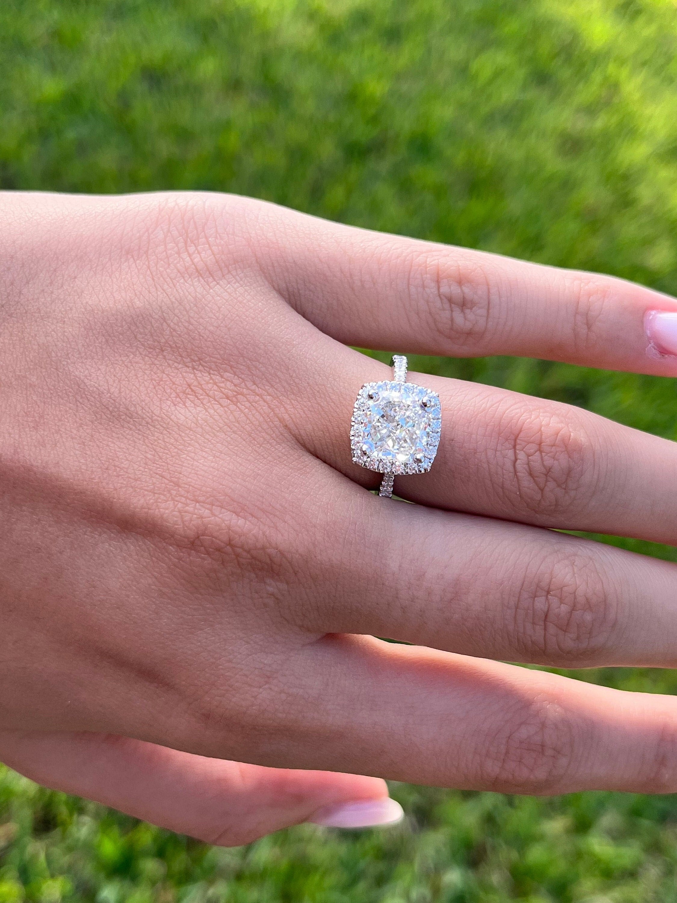4 Carat Radiant Cut Lab Grown Diamond in 18k White Gold 4 Carat