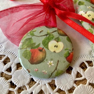 Taschenspiegel mit Stoff bezogen Spiegel Äpfel Apfel fabric covered pocket mirror apples Bild 1