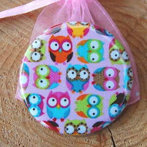 Pocket mirror owl.. Little owls on pink ..Mirror or bottle opener with keychain...Pocket Mirror Mini Owls image 1