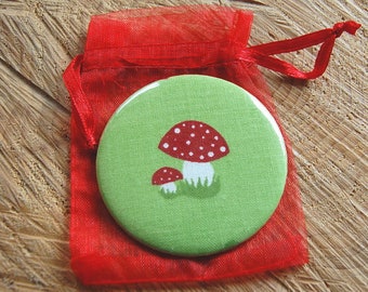 Pocket mirror.. Toadstool stof.. Paddestoelen.. materiaal-gerelateerde kleine spiegel Toadstool... Pocket mirror... Gelukkige paddestoel.. Organzasäckchen.. organza