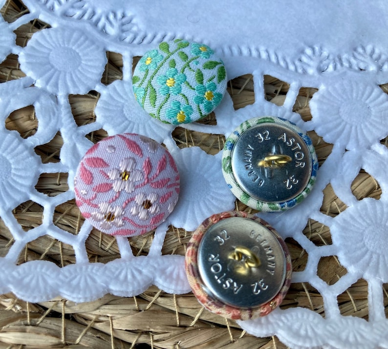 Fabric button forget-me-not 3 colors 20.5 mm fabric covered button fabric covered button forgot-me-not 4 colors image 4