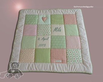 Krabbeldecke mit Namen, Babydecke,  Krabbeldecke mit Namen  Mila Patchworkdecke, personalisiert