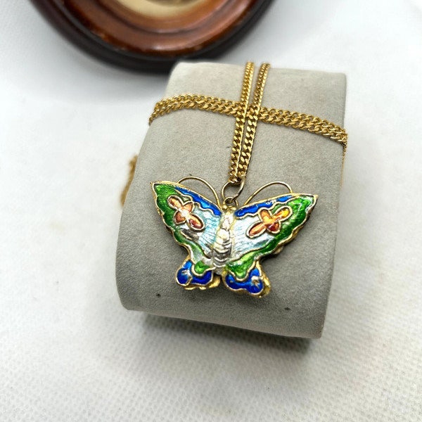 SALE Zauberhafte Vintage Kette mit Anhänger Cloisonne Schmetterling