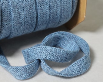 1m gestrickte Flach- und Hoodiekordel in blau melangé - Cord me von Albstoffe, 1,4 cm breit