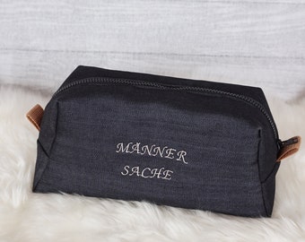 Men's toiletry bag made of jeans