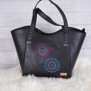 Handbag Tanja black with mandala embroidery