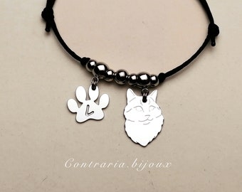 Cat and paw bracelet with engraved initial