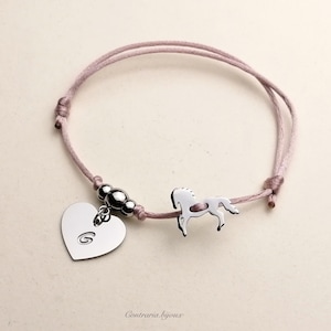 Horse and heart bracelet with engraved initial, horse bracelet for girls, horse silhouette bracelet