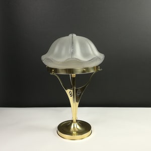 Wiener Tischlampe mit altem Glasschirm, Table Lamp, Nachttischlampe, Seidboardlampe, Herrenzimmerlampe, Bild 1