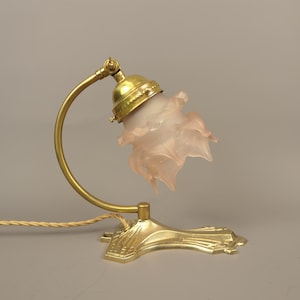 Bedside or bookshelf lamp with glass shade, 1920s