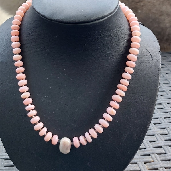 Pink Opal Kette