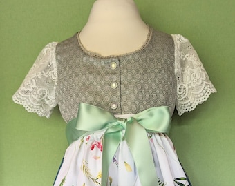 Baby Dirndl size 86, with beautiful lace sleeves, available immediately