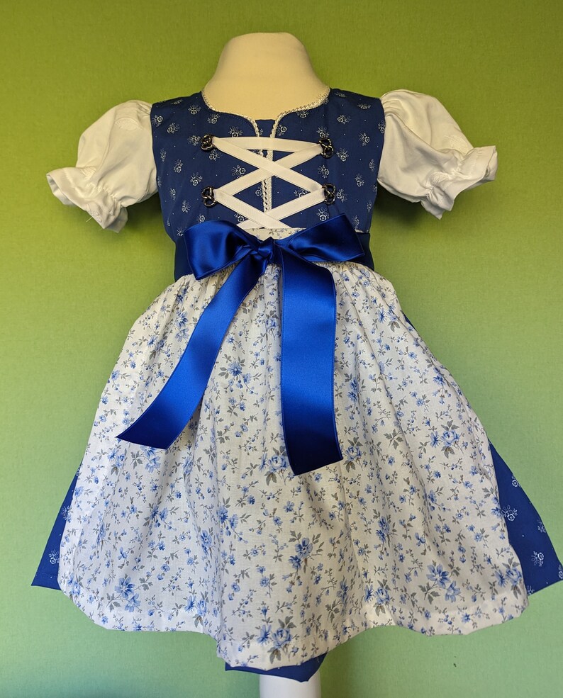 Baby dirndl size 86, available for immediate delivery, a nice 1st birthday gift image 1