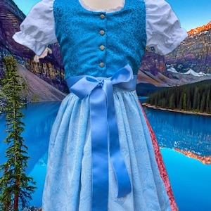Children&#39;s dirndl size 116/122 made of beautiful traditional fabric, available immediately
