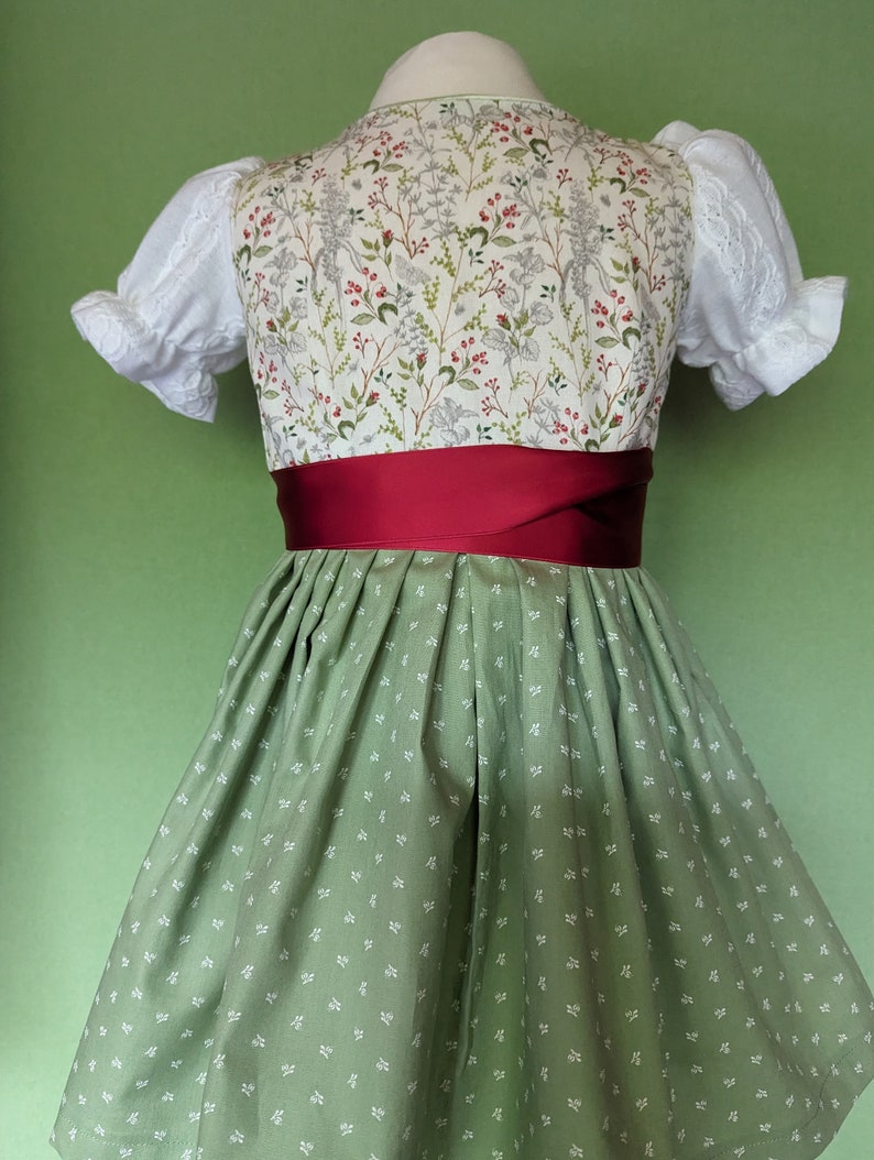 Taille Dirndl bébé 80, disponible immédiatement, également possible avec veste image 2