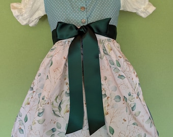 Baby dirndl model "Christel" from size 62, made from high-quality traditional fabric, is made according to your wishes.