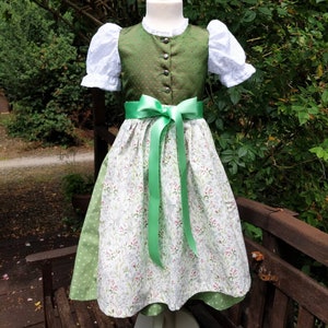 Baby/ Kinder Dirndl Modell Christel 2, ab Gr. 62 , Mieder aus Trachtenjacquard, Wunschanfertigung Bild 2