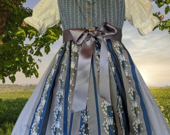 Children's dirndl size 86/92, a lovely gift, available immediately, also available with jacket.