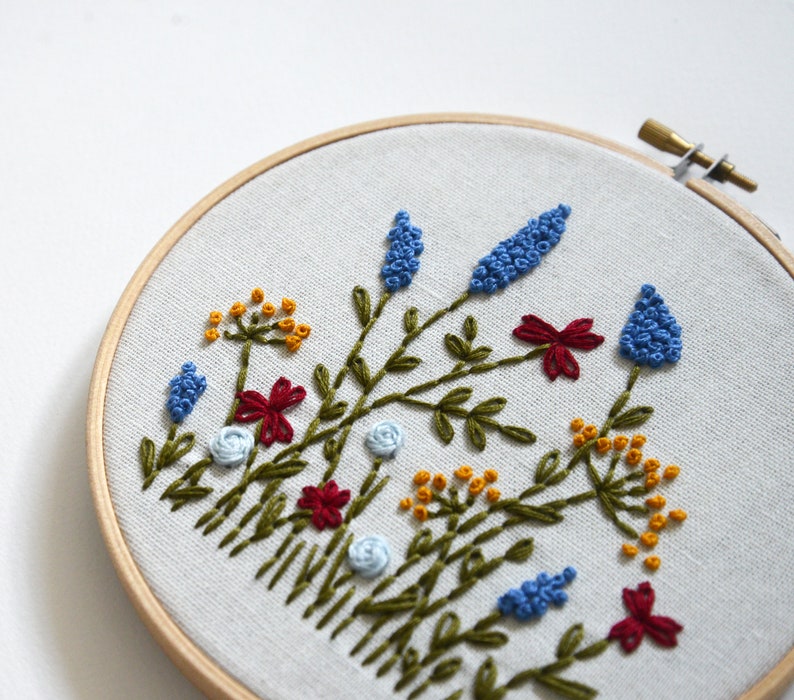 Botanical Hand Embroidery Pattern DIY Embroidered Wildflowers Beginner Floral Embroidery Pattern DIY Hand Stitched Hoop Art