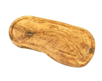 Tabla para bistec RÚSTICA con grabado y ranura para zumo, sin asa, de 36 - 39 cm aprox., de madera de olivo