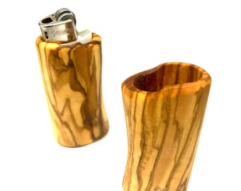 Lighter case with or without motif olive wood