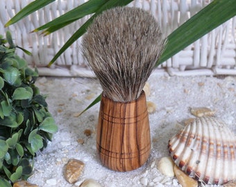 Shaving brush SIR GEORGE with badger hair, olive wood