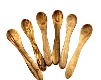 Set of 6 egg spoons made of olive wood