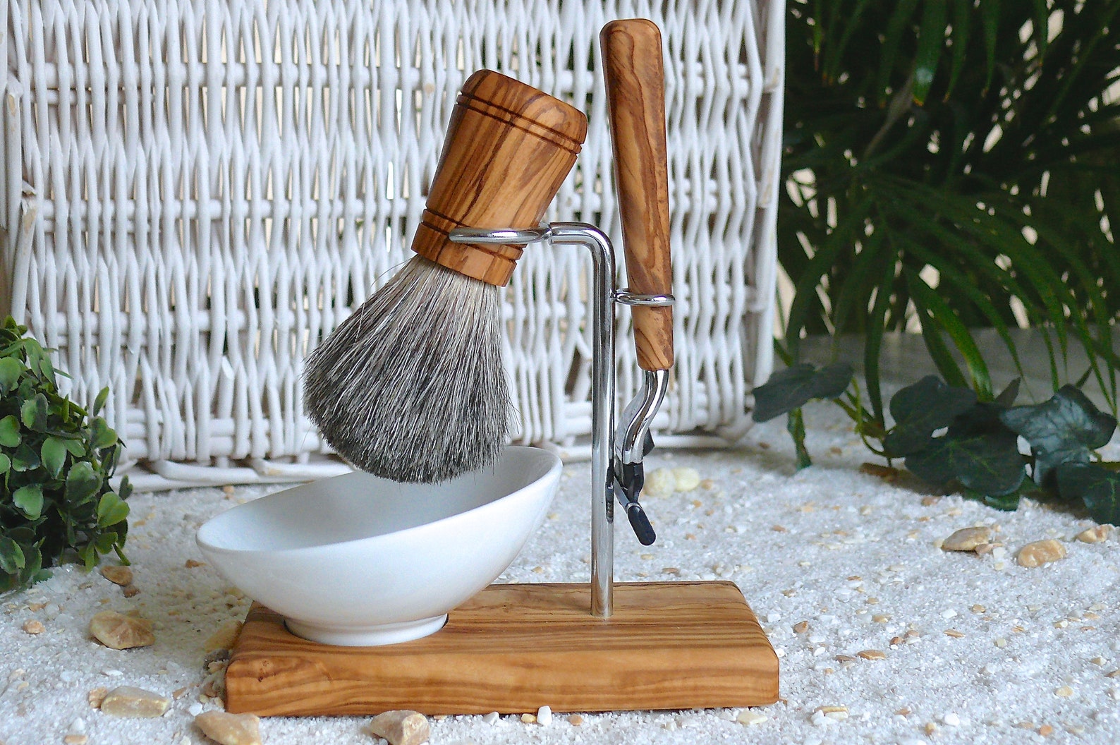 Set of Shaving Brush Holder Shaving Brush and Razor Etsy