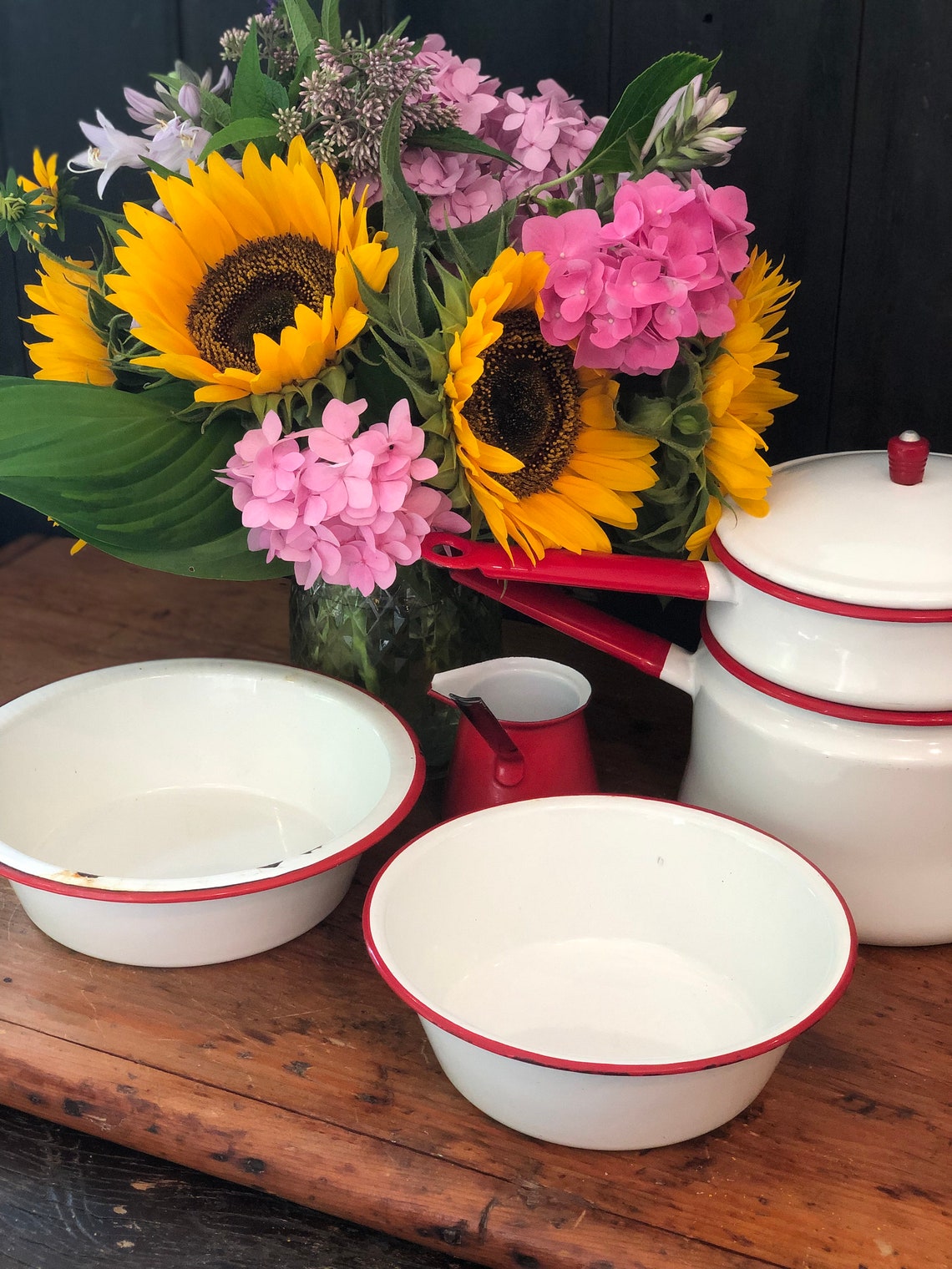 Vintage Red and White Enamelware Set 6 Pieces Largest Bowl | Etsy