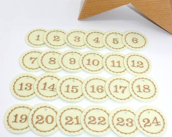 Chiffres de calendrier de l'Avent ronds en feutre crème brodés / chiffres pendentifs / chiffres en feutre / chiffres en feutre / chiffres pour calendriers de l'Avent