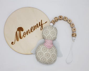 Ange gardien / pendentif porte-bonheur beige crème personnalisé avec nom / ange gardien baptême / ange en tissu / cadeau de naissance