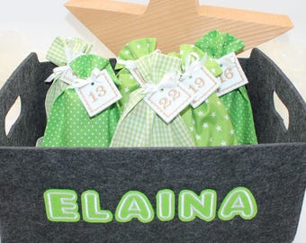 Adventskiste / Adventsbox Filz dunkelgrau grün mit Namen personalisiert / Kiste für Adventskalender