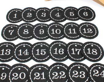 Chiffres de calendrier de l'Avent, en feutrine noire, ronds et brodés / Pendentifs chiffres pour calendriers de l'Avent