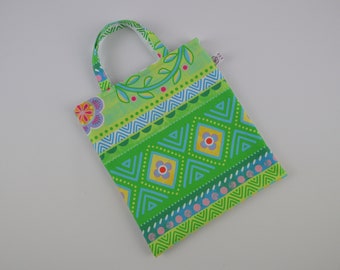 Children's bag with floral borders green