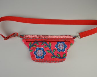 Sac banane cross bag rétro fleurs rouge et rose