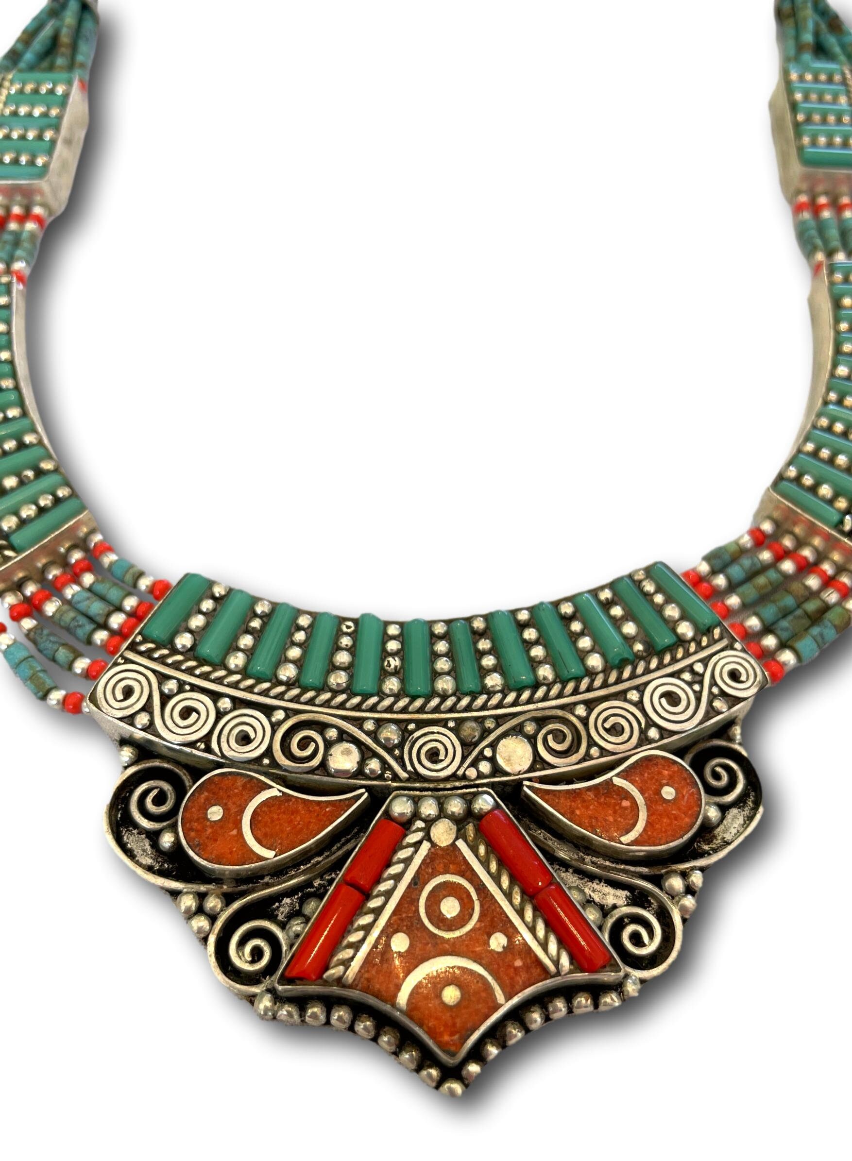 Collier Ancien Népalais En Lapis Lazuli, Turquoises Et Rubis - Plaqué Argent, Occasion Bon état