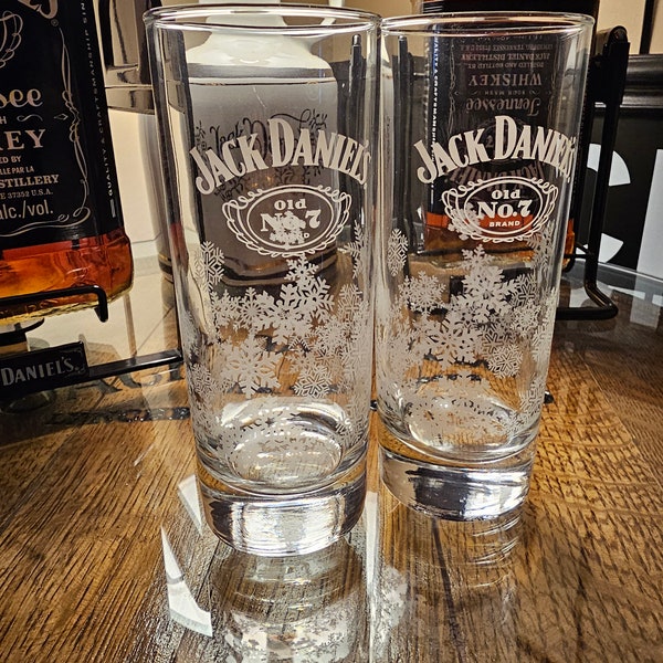 Set of 2 Jack Daniels Frosted Snowflake Glass, Glasses