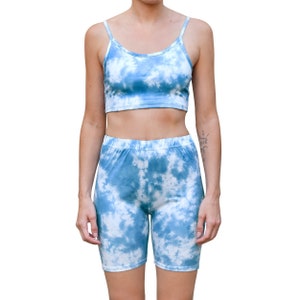 Two Piece Co-Ord Crop Top Cami High Waisted Biker Shorts Yoga Athleisure Loungewear Women&#39;s Matching Set - 6&quot; Inseam - Blue Tie Dye