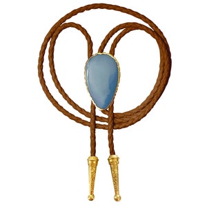 Colar feito à mão com pedra preciosa de opala azul, couro sintético vegano, trançado, ajustável, branco, marrom, joia ocidental