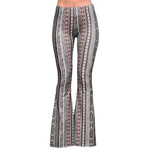 Ausgestellter Schlag Stretch Yoga hoch taillierter Boho Druck Bequeme Paisley Damast Hamsa 70er Jahre Hippie Boho Festival Legging Hose - Olive