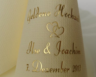 Gold wedding: elegant coffee napkins printed with names for your golden wedding/anniversary