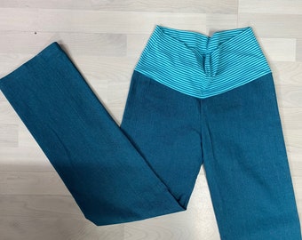 Taille XS/S, pantalon en jean bleu pétrole