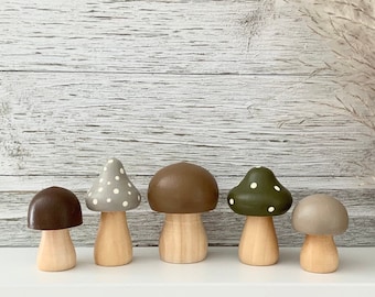 Natural wooden mini mushrooms