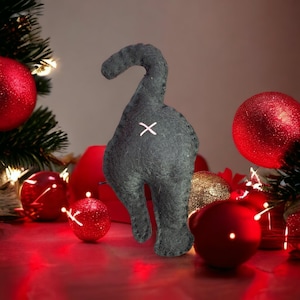 Handmade Cat Butt Catnip Toy – Funny Felt Gift for Cats