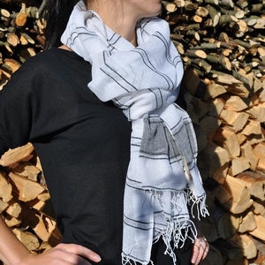 Coco - white cotton scarf 70 x 200 Fair Trade
