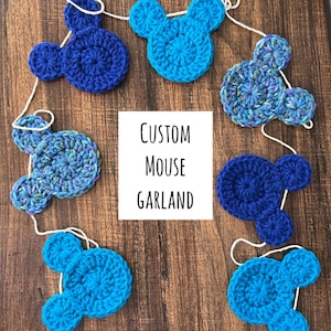 Custom Crochet Mouse Garland| Disney Wall Decor| Disney Bunting| Reusable Banner| Inspired Room Decoration| Disney Accessories