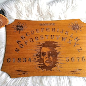 Ouija, Ouija-Brett, Ouija-Brett, Spiritualismus, Pazuzu, der Exorzist, Wicca, Paranormales, Hexe, Hexerei